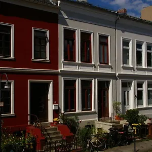 ferienwohnung-fesenfeld-bremen-steintorviertel.hotelsinbremen.net/